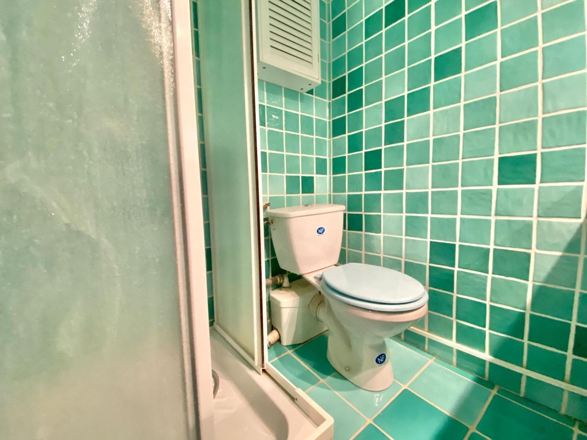 Le Brea Cosy Dans La Vieille Appartement *